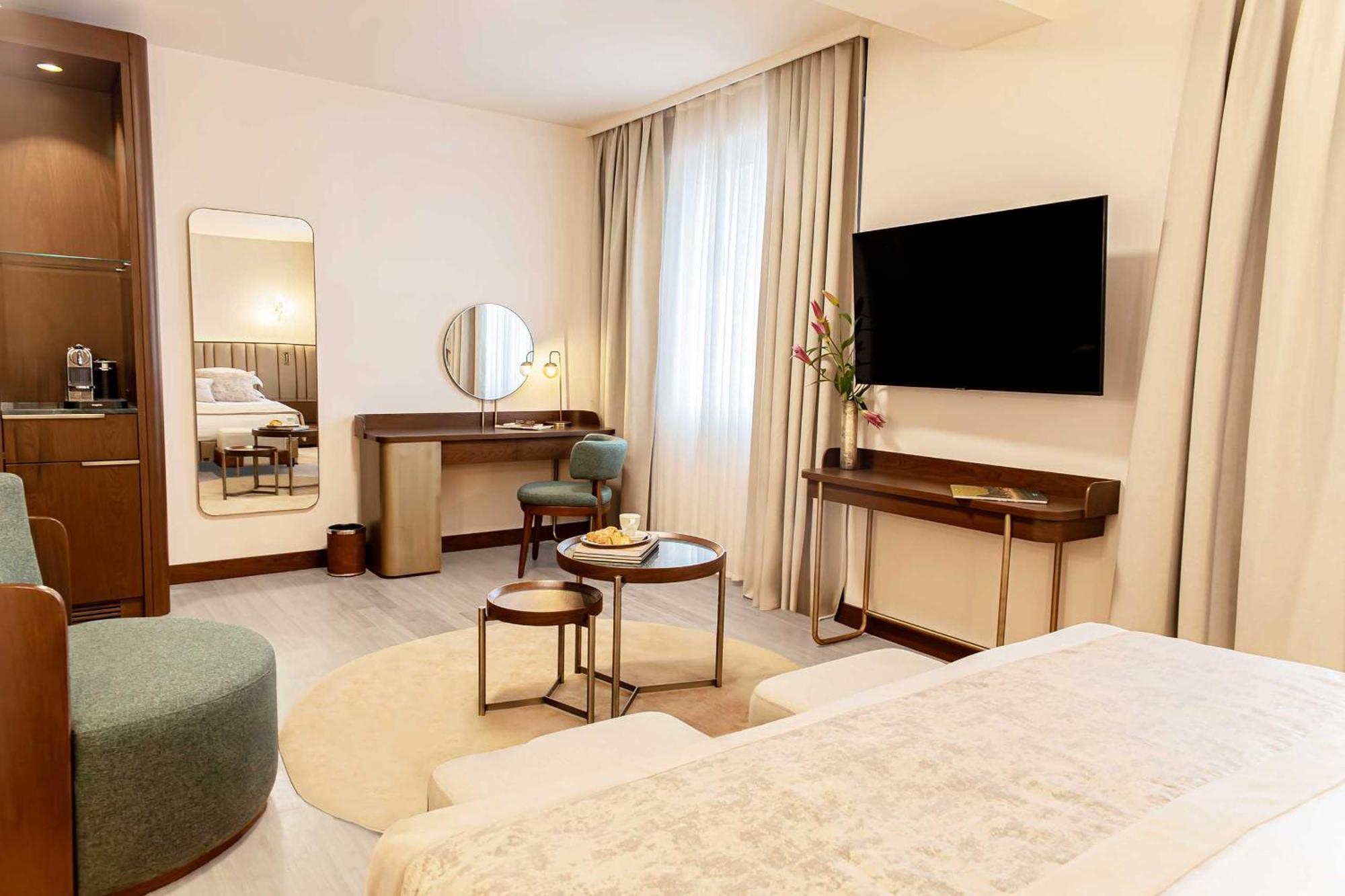 Palazzo President Hotel Сплит Екстериор снимка