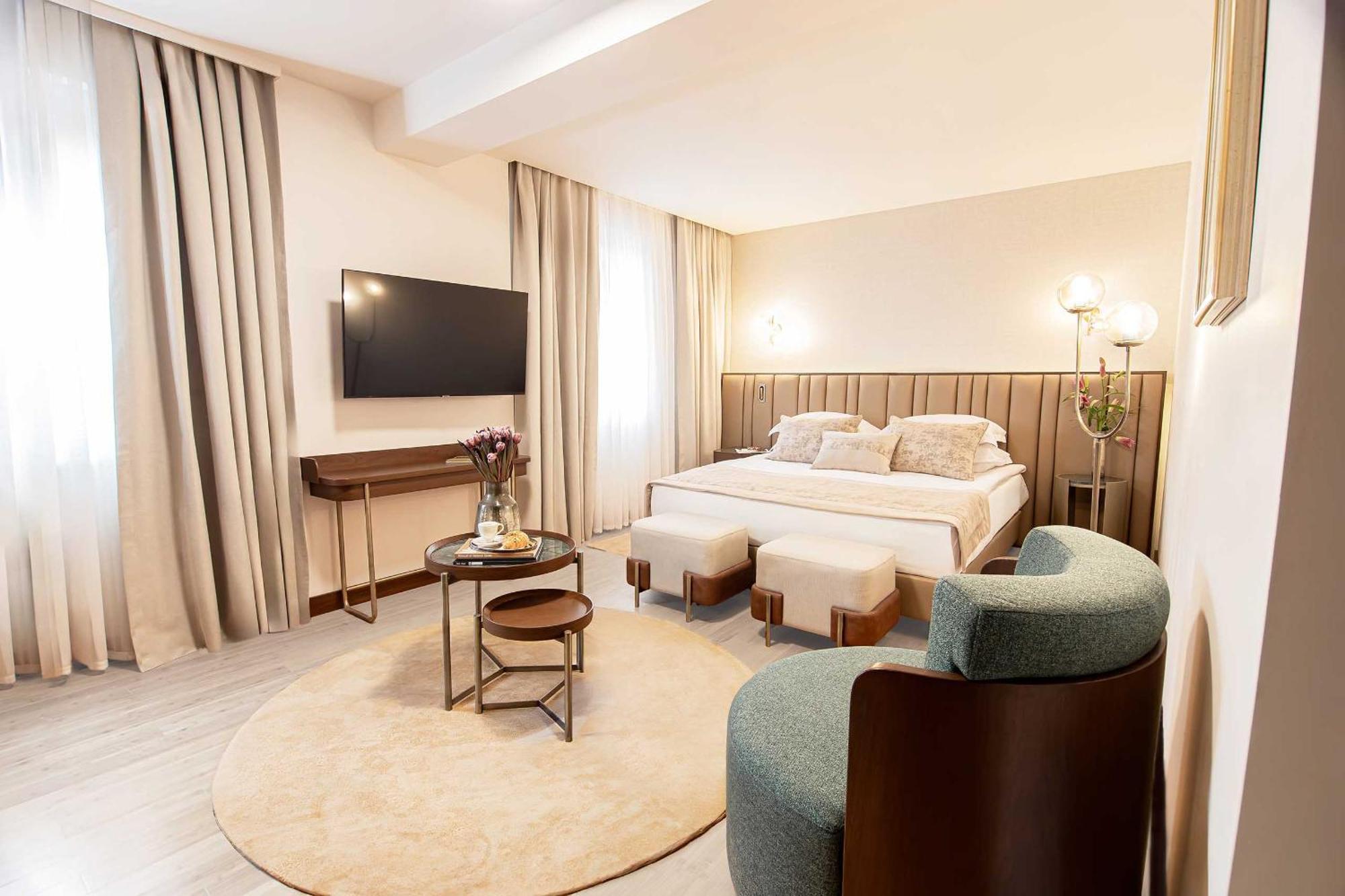Palazzo President Hotel Сплит Екстериор снимка
